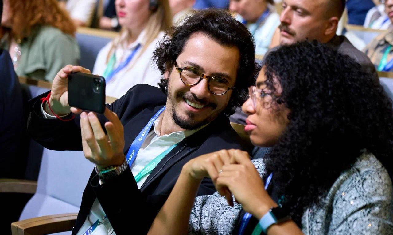 ИИ изменил медиапроизводство от первой строчки до последнего клика